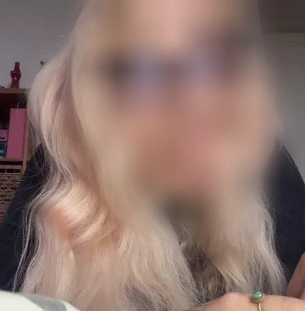 Johanna, 23